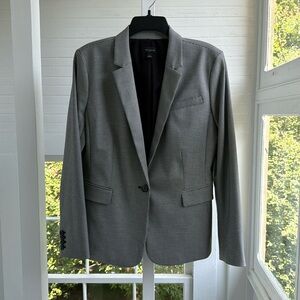 Never worn Ann Taylor blazer black-and-white houndstooth size 12 with pockets